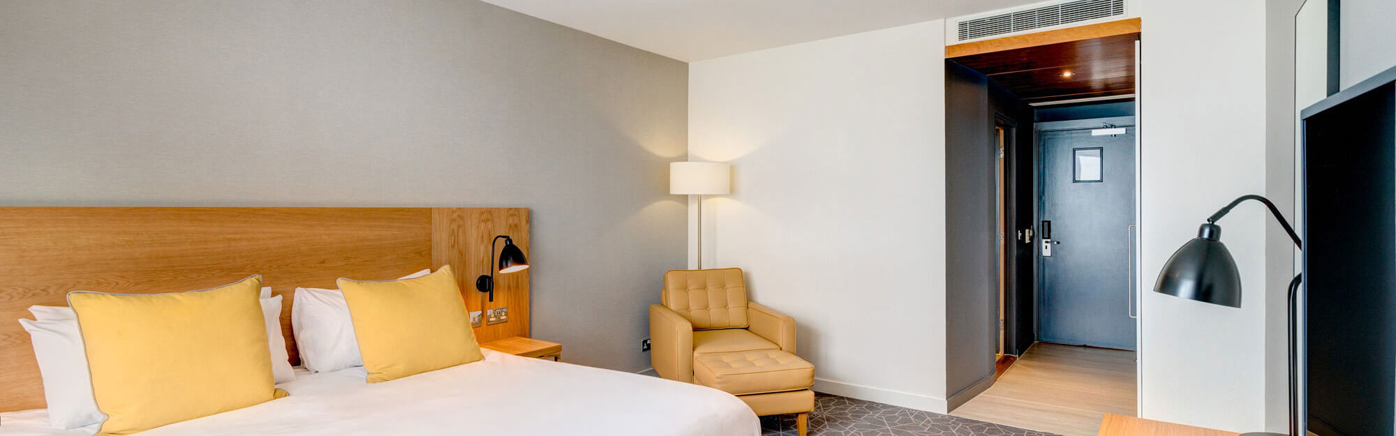 Quay View Room at Apex City Quay Hotel & Spa