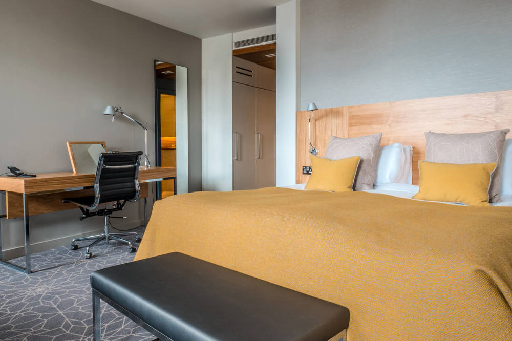 Superior Room with king-size bed at Apex Waterloo Place Hotel